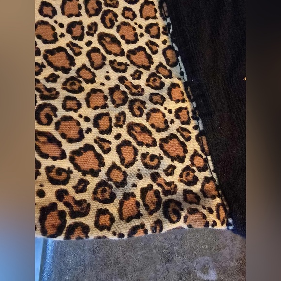 Disney Parks Disneyland Resort Spirit Jersey Leopard Print - Picture 3 of 5